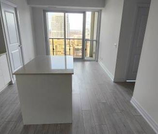 Brand New 2 Bed 2 Bath For Lease Near Square One - Photo 4