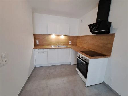 Location appartement 2 pièces - 48m² à Thonon les bains (74200) - Photo 2