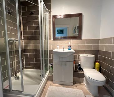 2 bedroom apartment to rent Victoria Road, East Clacton - Photo 2
