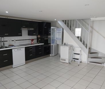 Location Maison 3 pièces 54m² LEZIGNAN CORBIERES 11200 - Photo 2