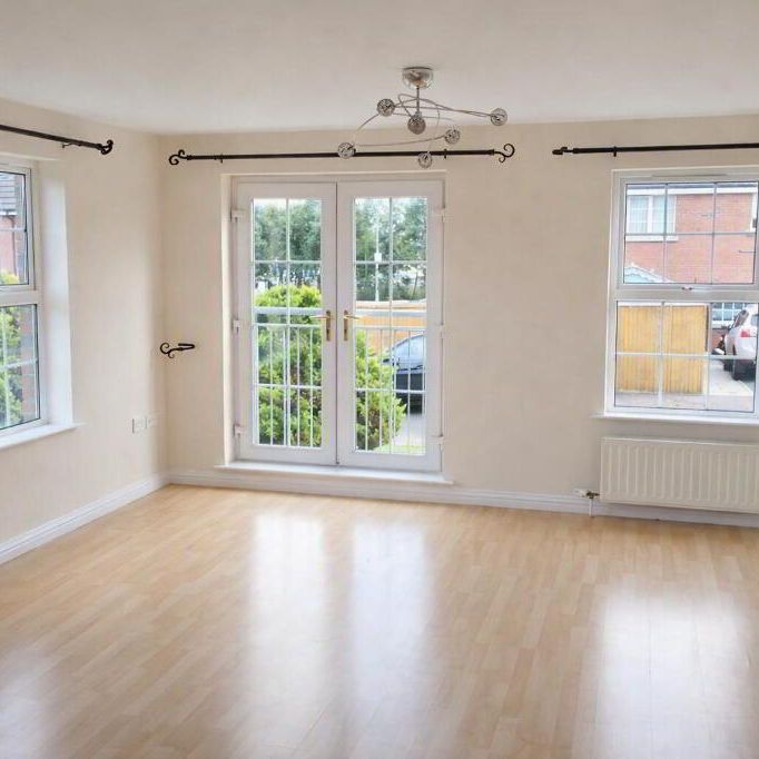 4 Larksborough Avenue, Newtownards, BT23 8SU - Photo 1