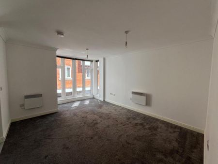 2 bedroom flat to rent - Photo 2