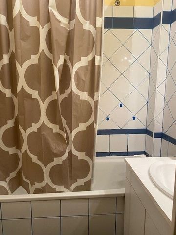 Location Maison 4 pièces 65m² - Photo 2