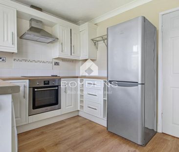 Dugmore Avenue, Frinton-on-Sea - Photo 2