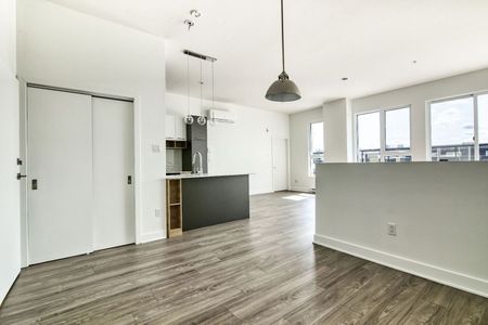 9675 Papineau - Photo 5