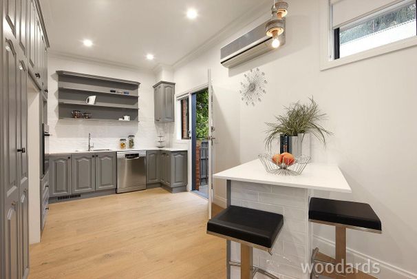 Stunning Corner Villa - Photo 1