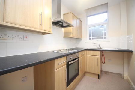 1 bedroom apartment to rent - Photo 2
