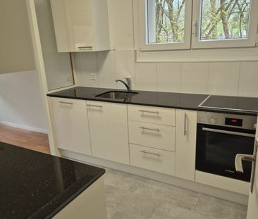 1 month free - newly renovated 4.5-room apartment, 3rd floor - Photo 1