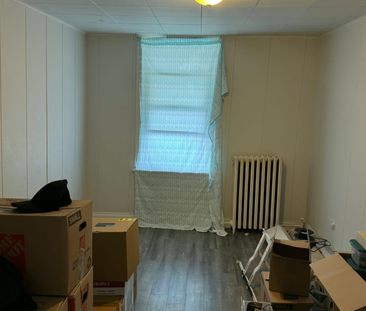 For Lease - 13 Main Street, Newmarket, Ontario - Photo 5