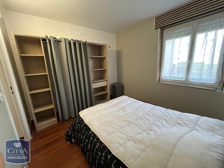 Location Appartement 4 pièces 77m² TRAPPES 78190 - Photo 3