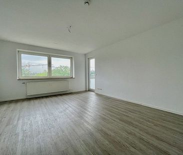 Schöne 2,5-Zi.-Wohnung mit Balkon und Blick auf den Stadtpark! - Foto 6