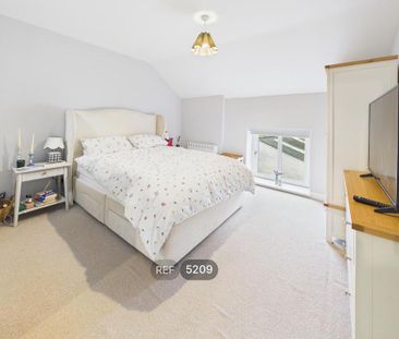 2 bedroom terraced house to rent - Photo 6