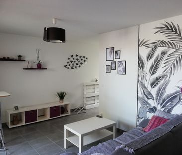 A LOUER - T1 BIS Meublé - Saint-Priest Saint-Priest (69800) - Photo 2