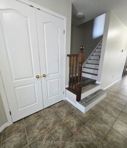 For Lease - 43 Shephard Avenue, New Tecumseth, Ontario - Photo 2