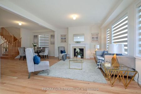 For Lease - 161 Terry Fox Drive, Barrie, Ontario - Photo 2