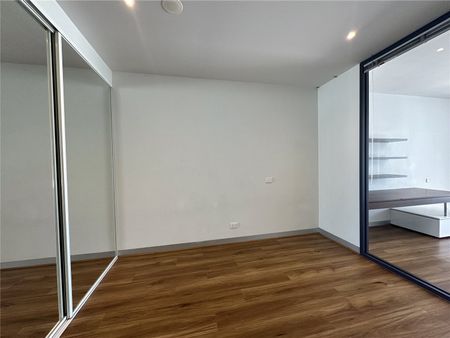 1311/555 Flinders Street - Photo 3