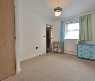 2 bedroom flat to rent, - Photo 6