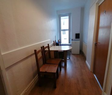 College Road, Bangor, Gwynedd, LL57 - Photo 2