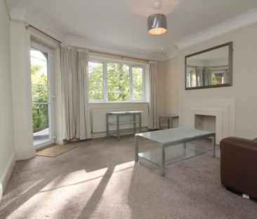 3 Bed Flat, Withdean Court, BN1 - Photo 1