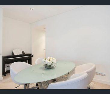 APARTMENT WITH LUXURY AND CONVENIENCE - Photo 2