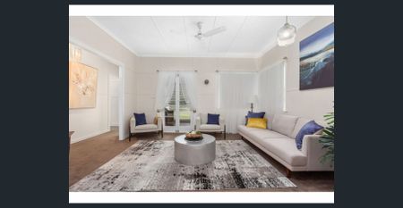 IS THIS A RENOVATED COTTAGE, OR YOUR NEW HOME HAVEN? - Photo 4