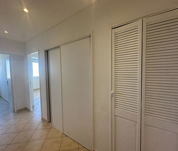 Appartement 3 pièces 56m2 MARSEILLE 13EME 860 euros - Photo 1