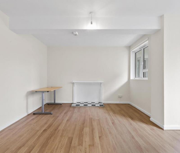 4 bedroom flat to rent - Photo 3 | Rentumo