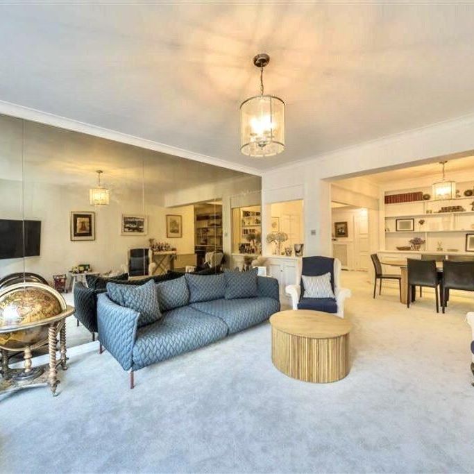 3 bedroom flat to rent - Photo 1