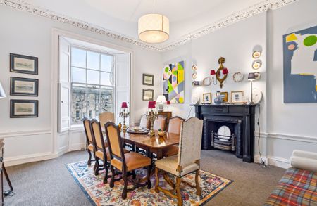 2F1, 8 India Street - Photo 5