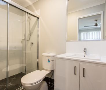 Modern 3-Bedroom Duplex - Photo 5