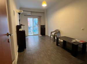 Διαμέρισμα για ενοικίαση - Χαριλάου, - Photo 1