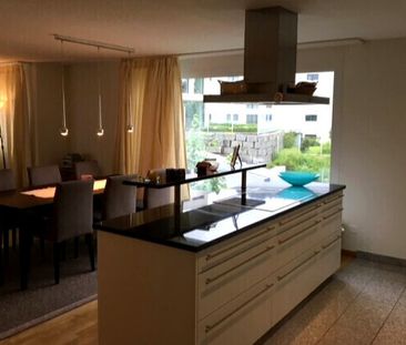 4½ ZI-WOHNUNG IN SCHINDELLEGI (SZ), MÖBLIERT, TEMPORÄR - Photo 5