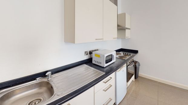 Student Properties to Let - Photo 1