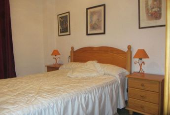 Alquiler de piso en Calle Salvador del Mundo, 4