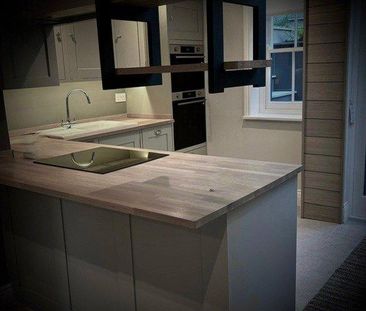 3 bedroom end of terrace house to rent - Photo 5