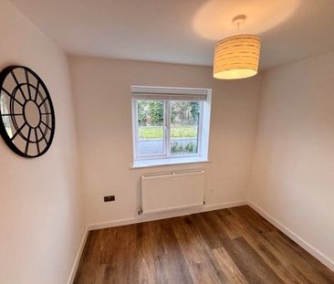 Newt Gardens, Lancashire - Photo 3