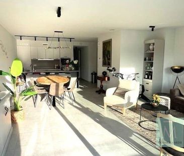 Appartement te huur - Foto 1