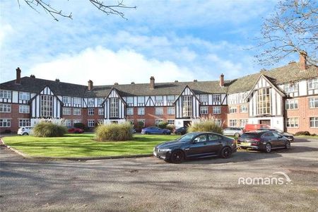 Green Tiles, Green Tiles Lane, Denham, UB9 - Photo 3
