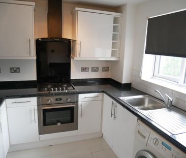 2 bedroom maisonette to rent - Photo 5