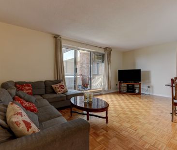 For Lease - 3025 Queen Frederica Drive Unit# 907, Mississauga, Ontario - Photo 1
