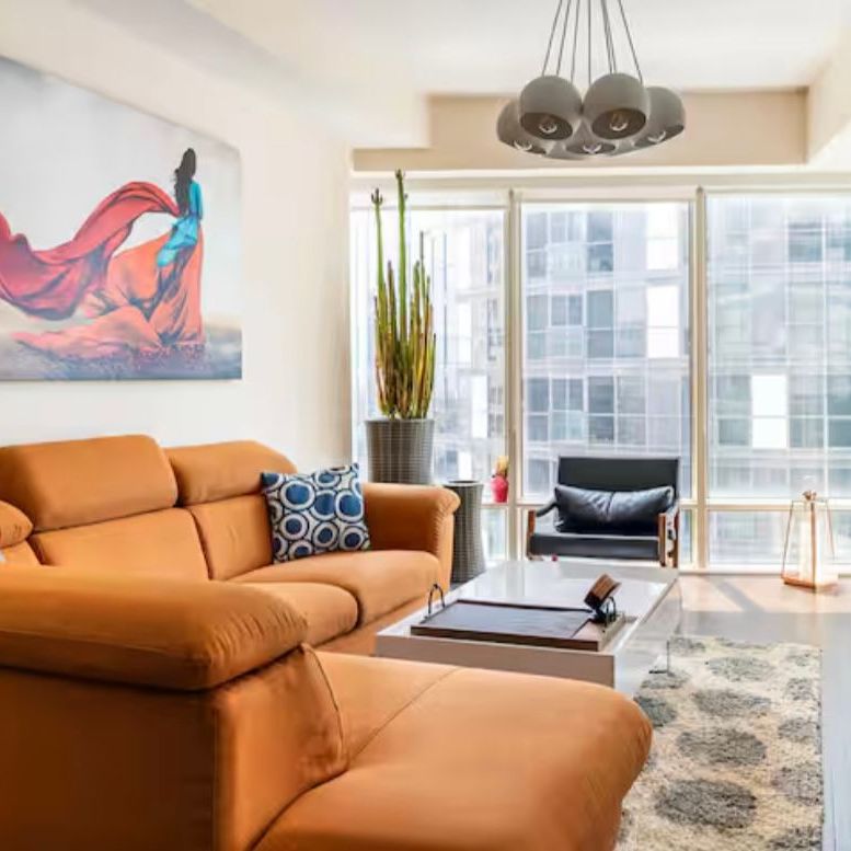 For Lease - 8 The Esplanade N/A Unit# 2012, Toronto, Ontario - Photo 1
