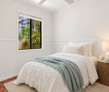 Absolute Beachfront Living on Jefferson Lane - Photo 5