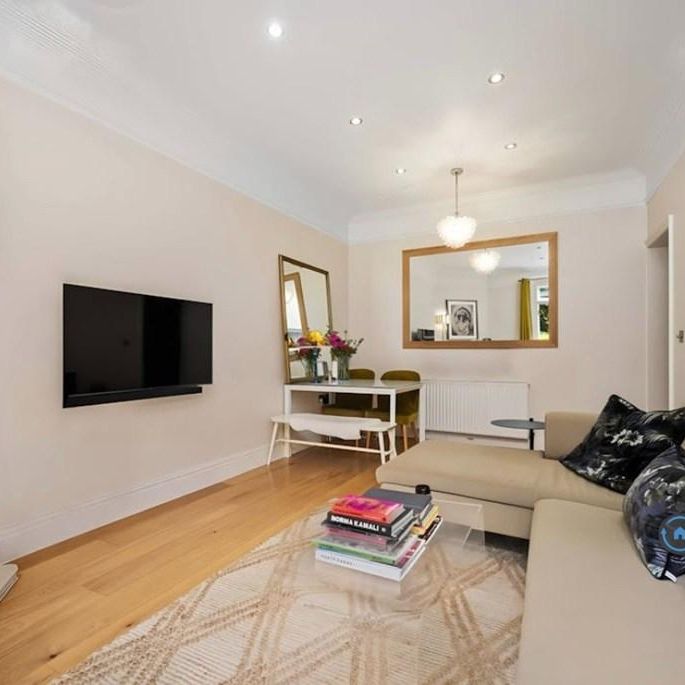 2 bedroom flat to rent - Photo 1