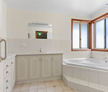 Spacious Family Home with Solar & Massive Garage/Workshop - Photo 1