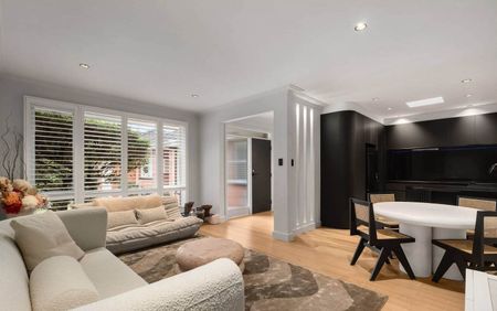 Stylish Gardenvale Retreat – Low-Maintenance Living in a Prime Location - Photo 3