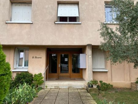 Location Appartement 3 pièces 68m² GUILHERAND GRANGES 07500 - Photo 5