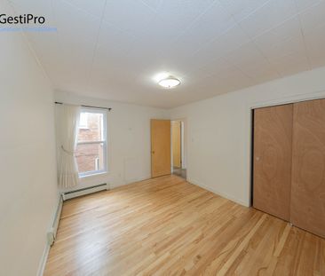 1370 Frontenac - Photo 6