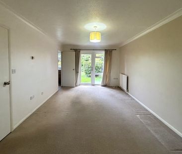 Raglan Road, WokingProperty for lettings - Seymours - Photo 4