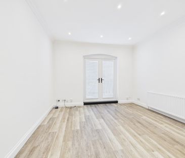 Dunsmore Avenue, Rugby - Photo 2