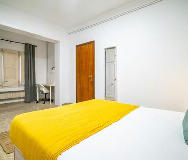 Carrer dOccident, L'Hospitalet de Llobregat, Catalonia 08903 - Photo 4